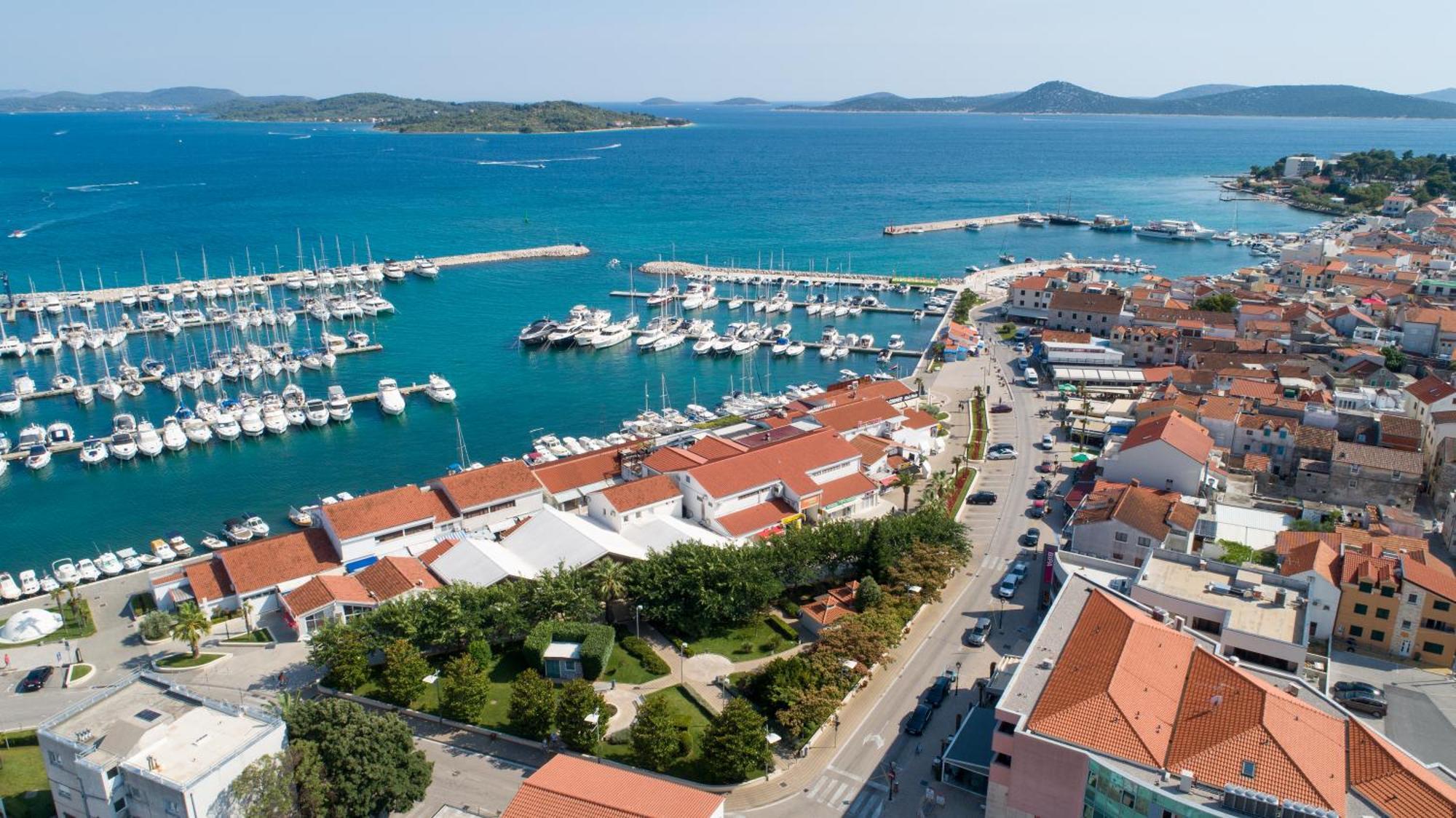 Rooms Vila Mautner Vodice Exteriör bild