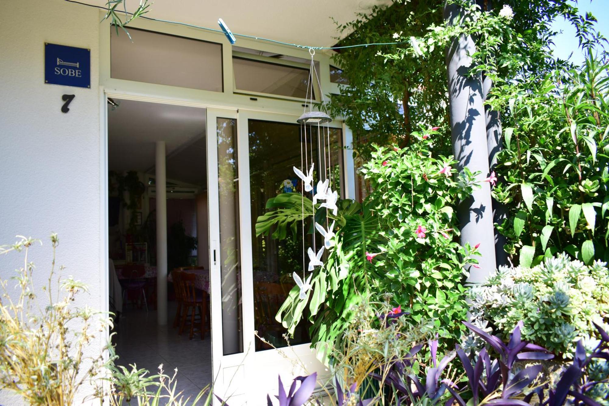 Rooms Vila Mautner Vodice Exteriör bild