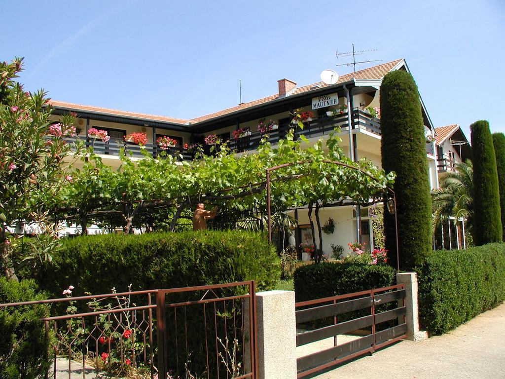 Rooms Vila Mautner Vodice Exteriör bild